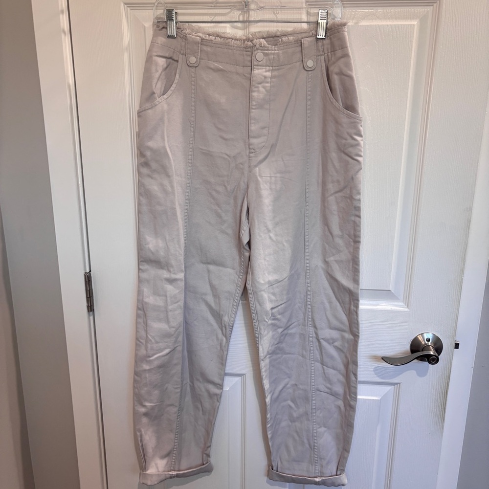 Unsubscribed utility pant